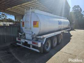 Unknown Tri Axle Tanker Trailer - picture1' - Click to enlarge