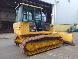 KOMATSU D39PX-21  LOW HOURS 2468 , EX JAPAN ARRIVES AUSTRALIA December 23 ,  VERY GOOD CONDITION ,  - picture1' - Click to enlarge