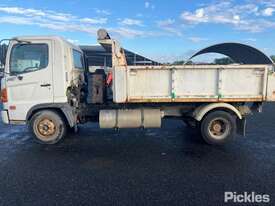 2006 Hino FC4J Tipper - picture2' - Click to enlarge