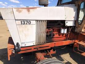 CASE 1370 TRACTOR - picture0' - Click to enlarge