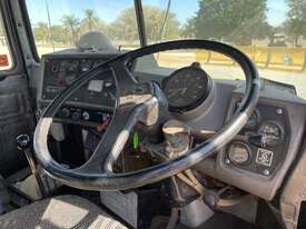 1986 Mack R Model Econodyne - picture2' - Click to enlarge