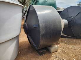 2700 Litre Silo. Black - picture0' - Click to enlarge