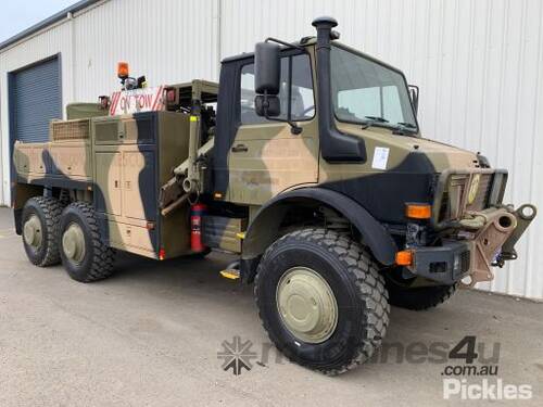 2000 Mercedes Benz Unimog U2450L Wrecker