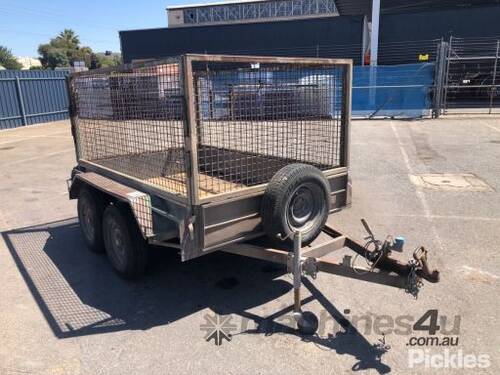 Unknown Tandem Axle Box Trailer