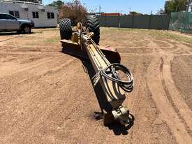 TOW-BEHIND GRADER UNIT - picture0' - Click to enlarge