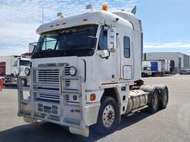 Freightliner FLH - picture1' - Click to enlarge