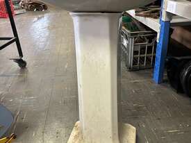 PORCELAIN SINK & PEDESTAL - picture1' - Click to enlarge