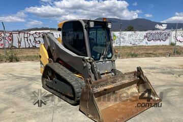2013 Volvo MCT85C Skid Steer (Rubber Tracked)