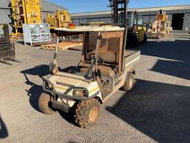 Club Car Carryall Turf 252 Electric Utility Vehicle - picture1' - Click to enlarge