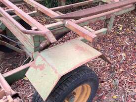Trailing Hay Bale Feed Out Trailer - - picture1' - Click to enlarge