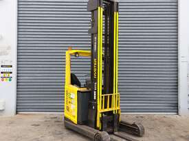Battery Electric Reach Sit Down Forklift - picture1' - Click to enlarge