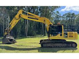 KOMATSU PC220LC-8MO EXCAVATOR  - picture2' - Click to enlarge