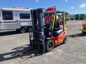 2011 Heli Forklift - picture1' - Click to enlarge