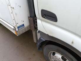 2002 Hino Dutro 4x2 Pantech - picture2' - Click to enlarge