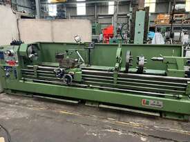 LA (Eximus) 660 x 3000 gap bed centre lathe with DRO - picture0' - Click to enlarge