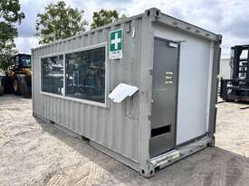 20ft Shipping Container Office - picture2' - Click to enlarge
