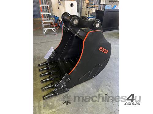 AUSTRALIAN MADE Heavy Duty 900W GP bucket 45T Excavators