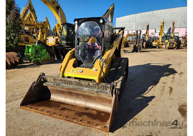 caption 2021 CAT 299D3 XE HIGH FLOW TRACK LOADER WITH 2000HRS