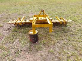 3 Point Linkage Rear 2.4M Stick Rake & Blade - picture1' - Click to enlarge