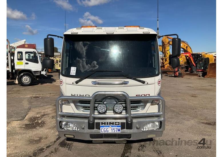 caption 2013 Hino FD7J Tilt / Slide Tray