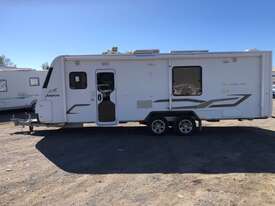 2014 Jayco Silverline Dual Axle Slide Out Caravan - picture2' - Click to enlarge