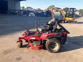 Toro Titan HD 2000 Zero Turn Ride On Mower - picture2' - Click to enlarge