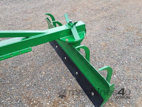caption AgKing - Tractor Scraper Grader Blade 5ft