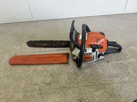 Stihl MS211 Chainsaw - picture1' - Click to enlarge