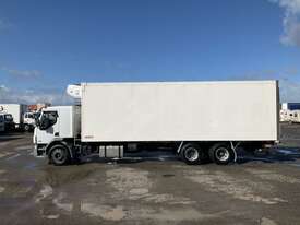 2011 DAF LF Refrigerated Pantech - picture2' - Click to enlarge