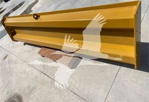 2024 Tailgate VOLVO REAR PLATE FOR A40E/F ATV40-01R