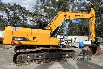 Liugong 925E Excavator | 25 Tonne | quick hitch and GP bucket