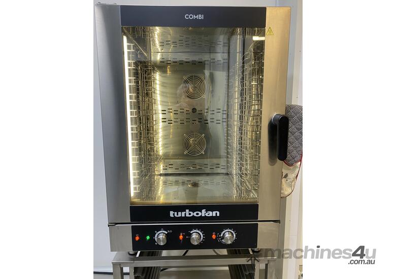 caption Oven Turbofan EC40M10 - Full Size 10 Tray Manual / Electric Combi Oven with direct steam