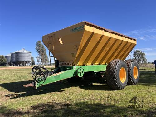 Landaco TS25000 Spreader 