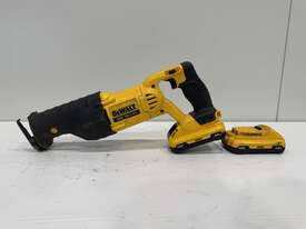 DeWalt DCS380 Reciprocating Saw (Ex-Council) - picture2' - Click to enlarge