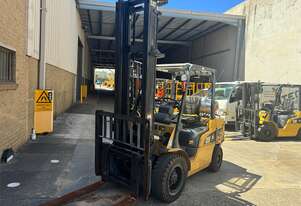Used Cat 3.5T LPG Forklift - GP35N (Sydney NSW)