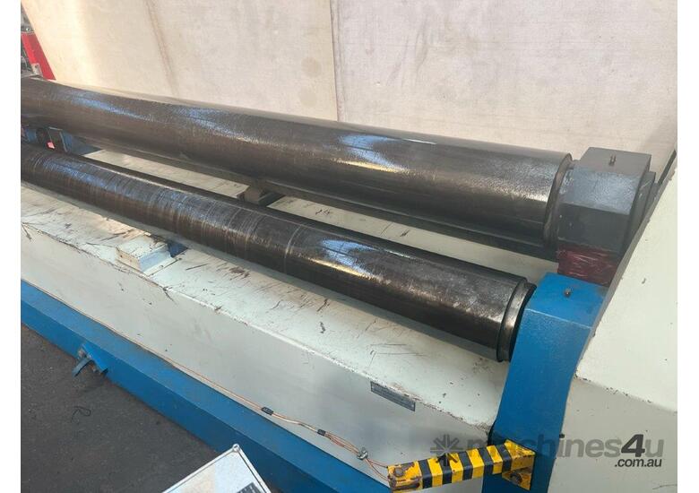 caption HAFCO Metal Master PR2512 2550mm x 12mm plate rolls