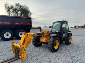 2014 JCB 531-70 Agri Telehandler - picture0' - Click to enlarge