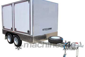 Trailers 2000 Large Enclosed Trailers