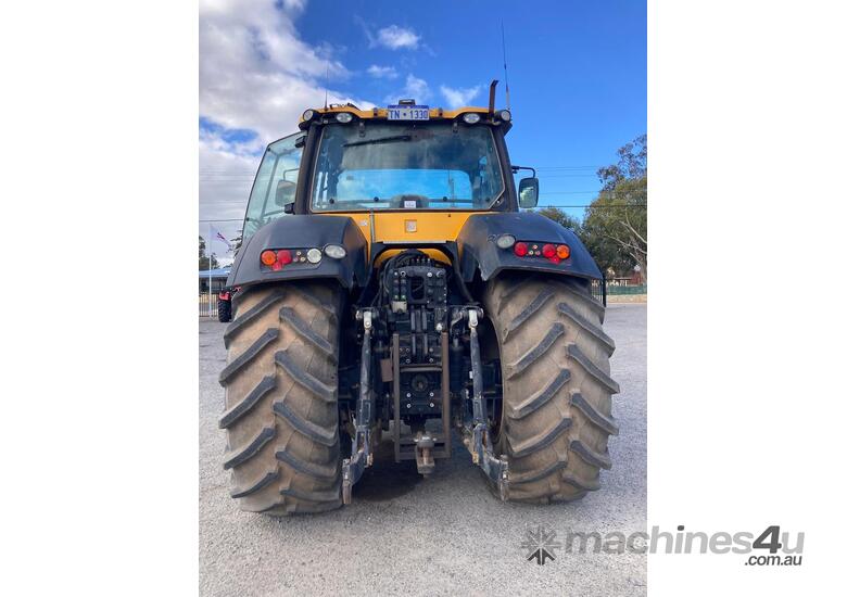 2013 JCB 8310 FASTRAC TRACTOR 