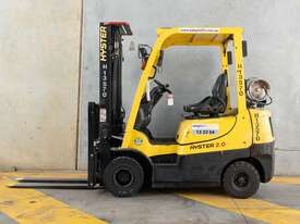 HYSTER H2.0XTS Counterbalance Forklift - picture0' - Click to enlarge