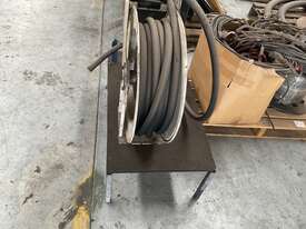 Hose & Reel on Stand - picture0' - Click to enlarge