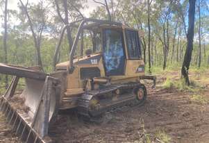Caterpillar 2005 CAT D3G XL 6700 Hours