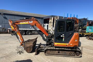 2020 Hitachi ZX65USB-5A Excavator - 6.5T l Rail Ready & Versatile