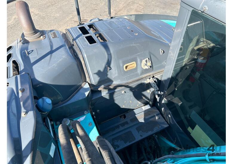 caption 2020 Kobelco SK135SR-5 Excavator (Steel Track With Rubber Inserts)