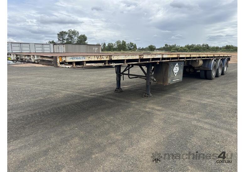 caption 2005 FREIGHTER FLAT TOP TRAILER