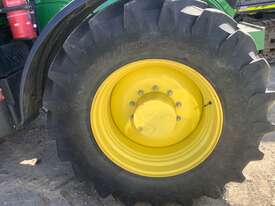 2020 John Deere Tractor - picture1' - Click to enlarge