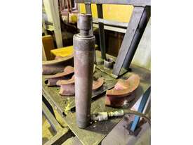 PIPE BENDING TABLE / KIT  - picture2' - Click to enlarge
