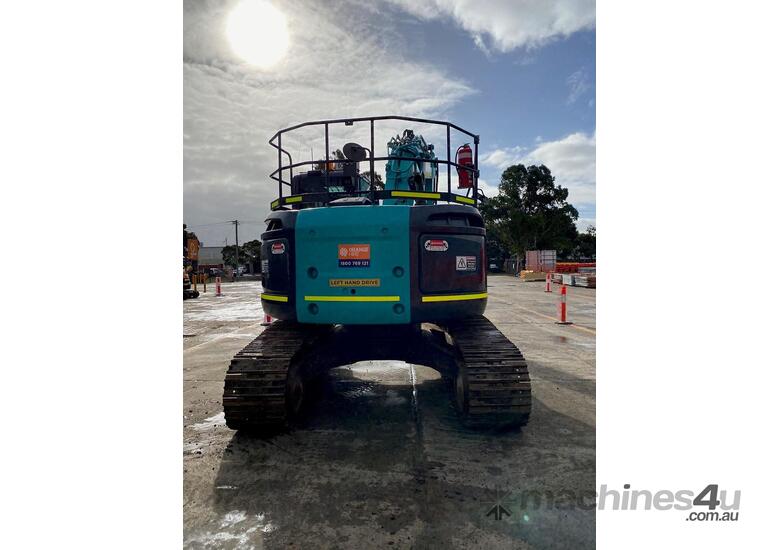 caption 2018 Kobelco Sk235sr-2