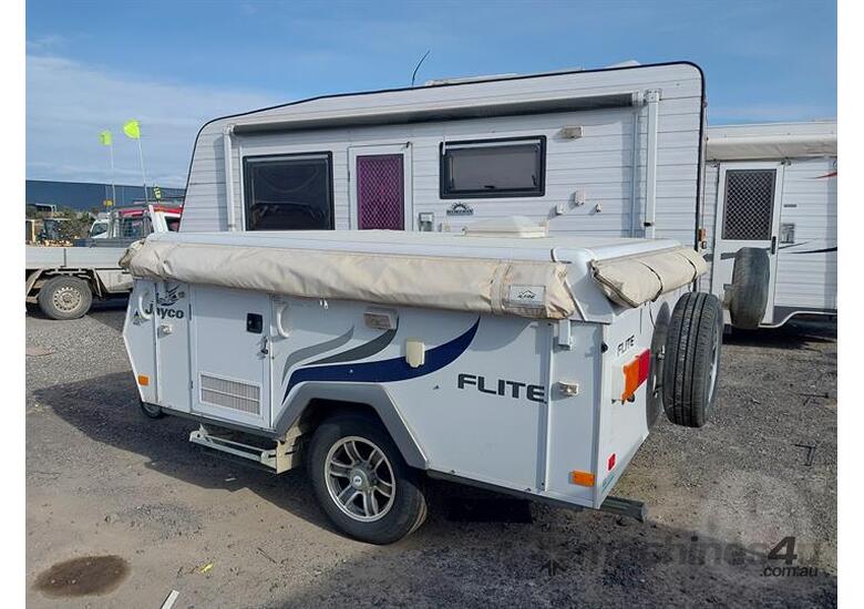 caption Jayco Flite