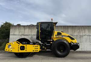 MULTIPAC 13T Smooth Drum Roller